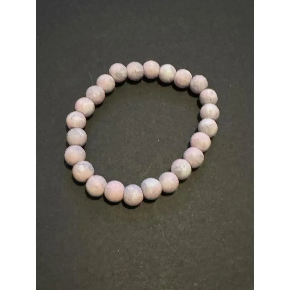 Elegant Pink Stone Beaded Bracelet j353